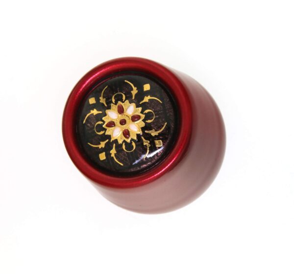 Bouchon a champagne metal rouge avec emaux bressans chocolat