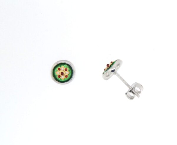 Boucles d'oreilles clous petit rond systeme papillon vert chartreuse