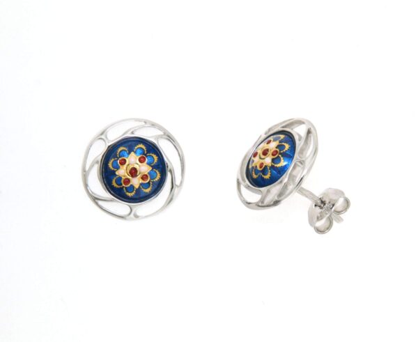 Boucles d'oreilles clous rond monture ajoure systeme papillon bleu electrique