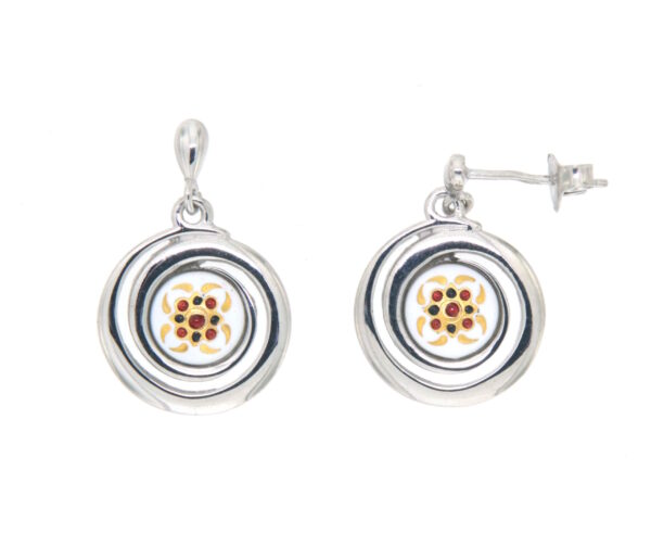 Boucles d'oreilles pendantes petit spirale systeme papillon blanc