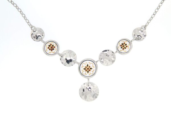 Collier emaux pastilles argent en chute blancs