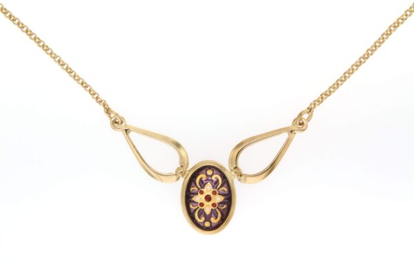 Collier ovale moyen modele violet lilas