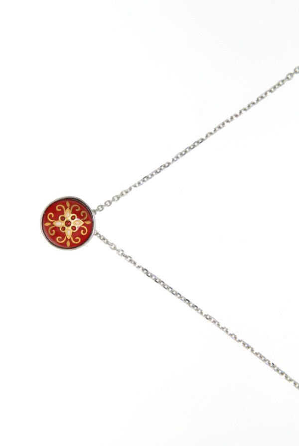 Collier petite 1/2 boule rouge cerise