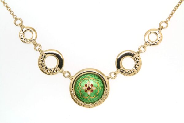 Collier rond ajoure vert chartreuse