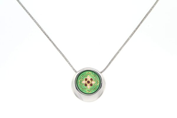 Collier rond serpentine moyen modele vert chartreuse