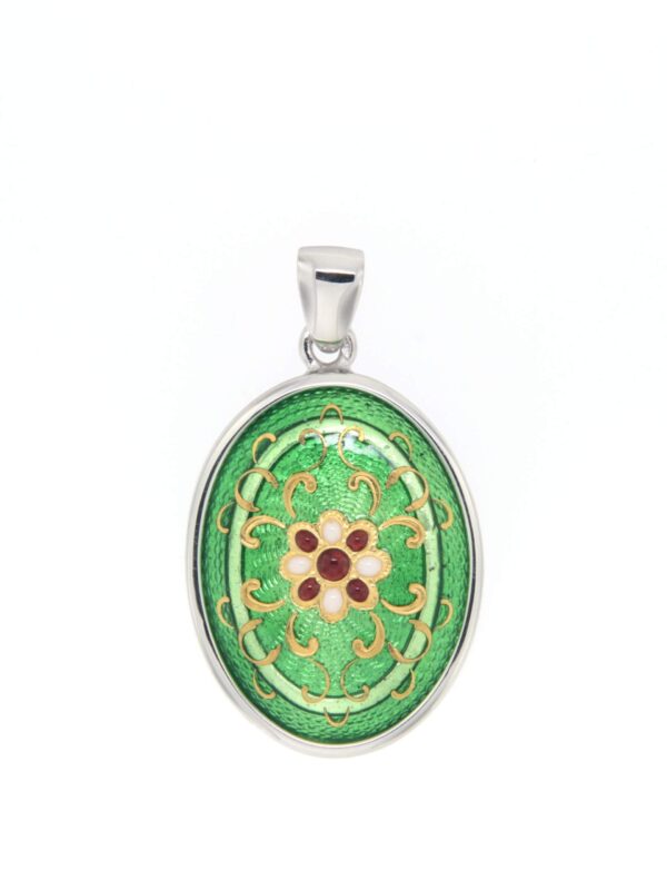 Pendentif emaux bressans ovale moyen modele  vert chartreuse