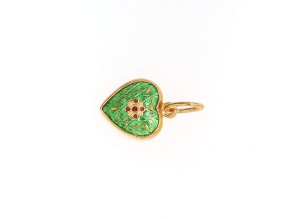 Pendentif petit coeur vert chartreuse