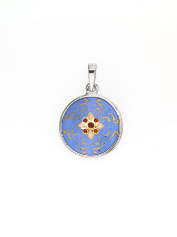Pendentif petit rond bombe  bleu lavande