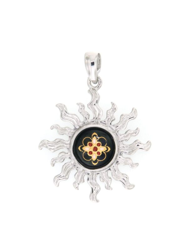 Pendentif soleil noir